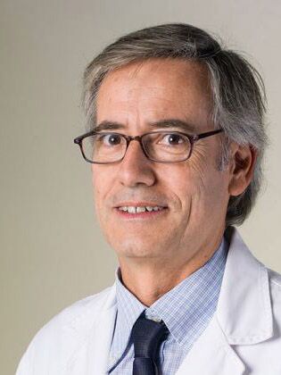 Médico dermatólogo Artur Santeugini Artusa